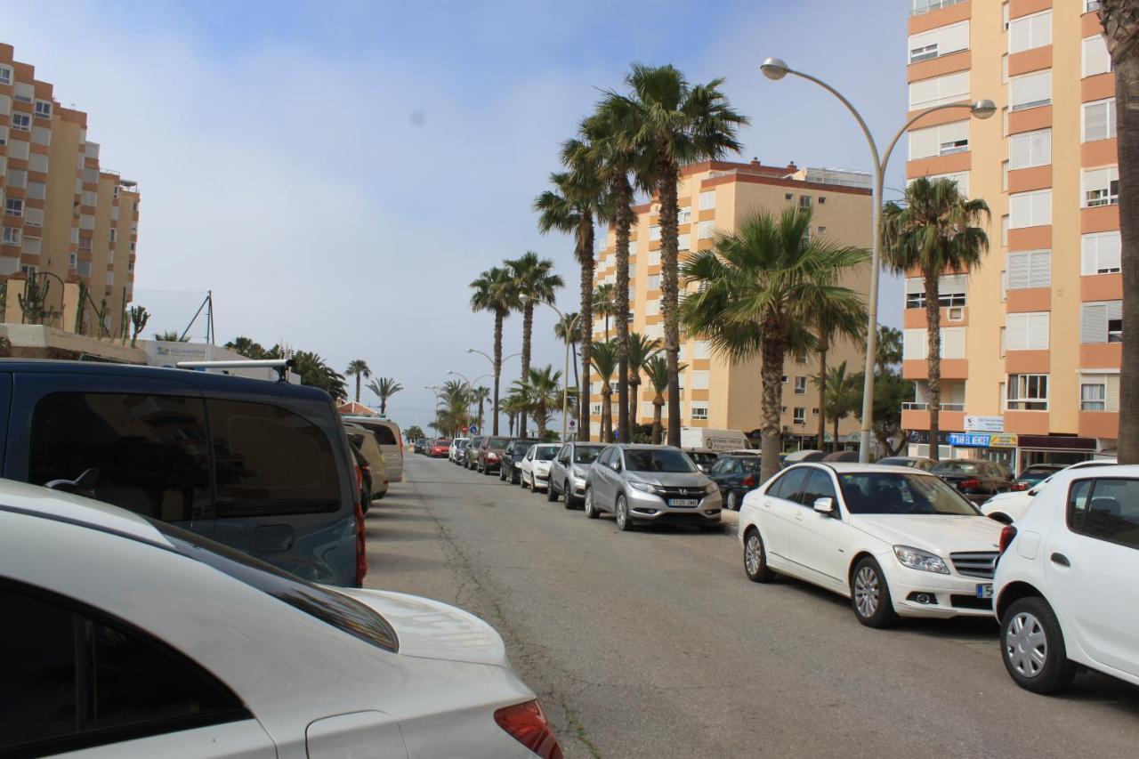 Apartamento Frente Al Mar Torrox Esterno foto