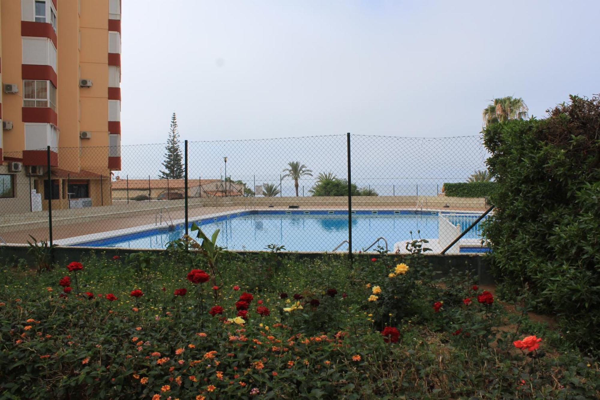 Apartamento Frente Al Mar Torrox Esterno foto